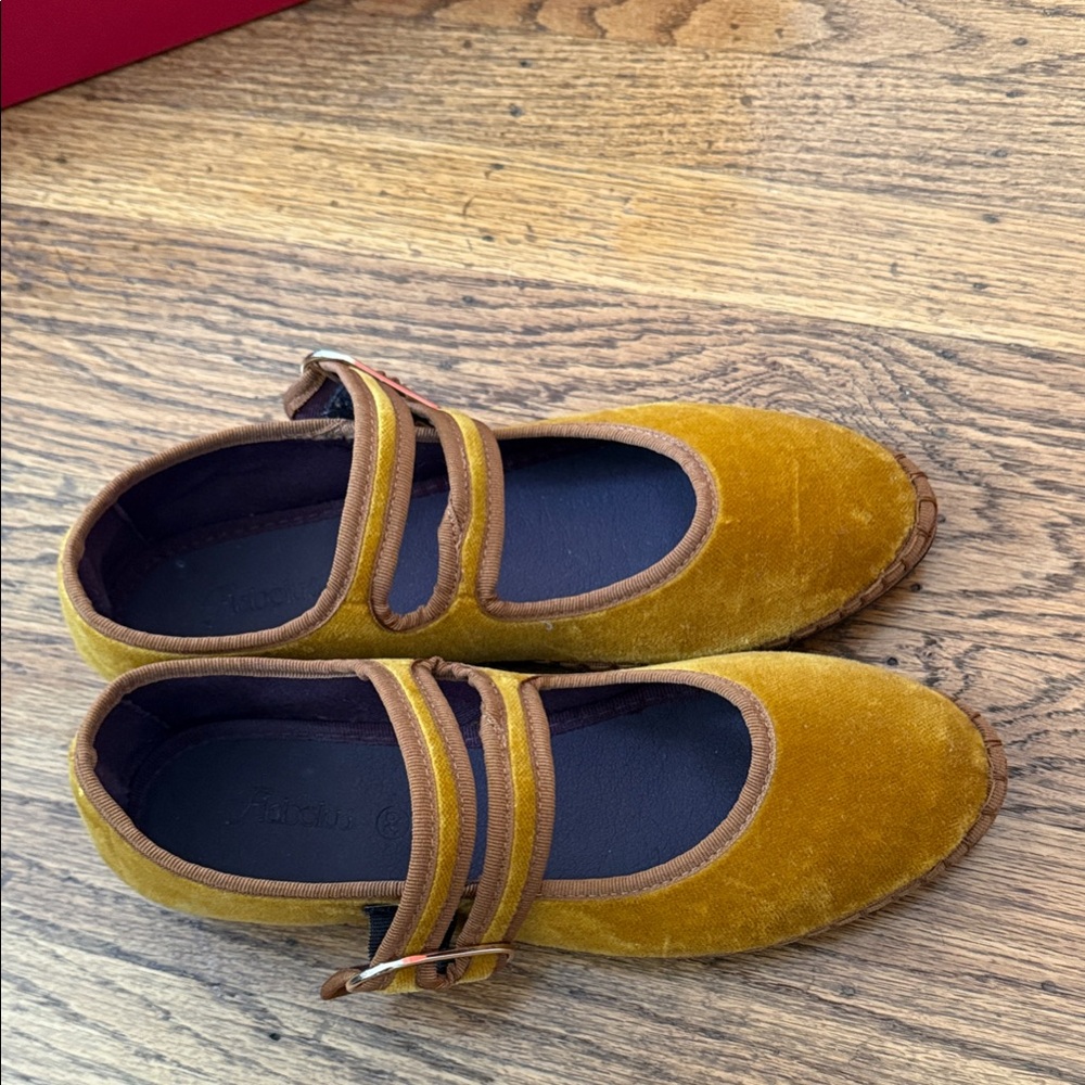 Flabelus Matilda flats